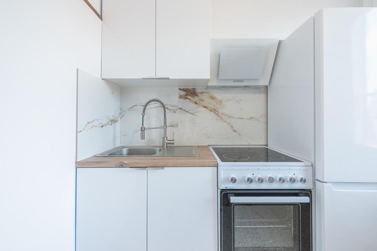 Stylish Luxury Apartment Near Acropolis At Syngrou-Fix Metro Station Афины Экстерьер фото
